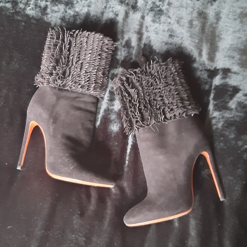 Alaïa booties